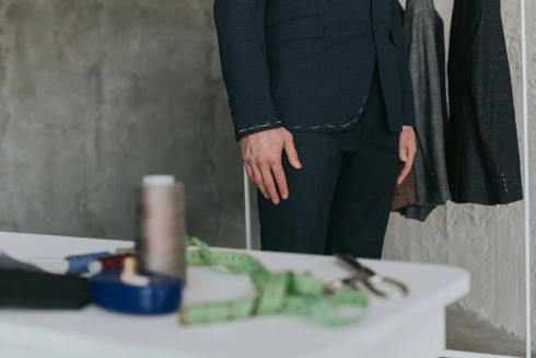 В чем плюсы ателье в салонах мужской одежды